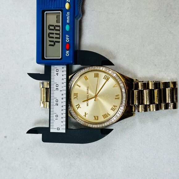 Michael Kors Watch Womens 40mm Crystal Bezel Gold Tone Blake New Battery - Picture 14 of 15